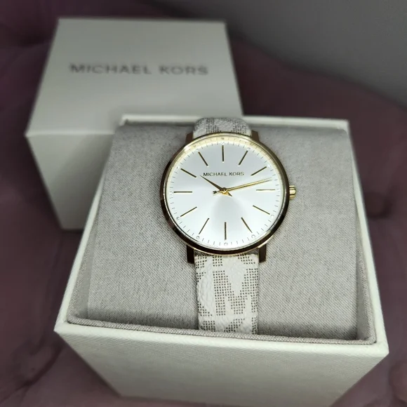 Michael Kors | Accessories | Michael Kors Monogram Strap  display picture 1